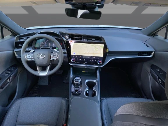 Lexus RZ 300e Comfort = NEW = Гаранция, снимка 9 - Автомобили и джипове - 52918430