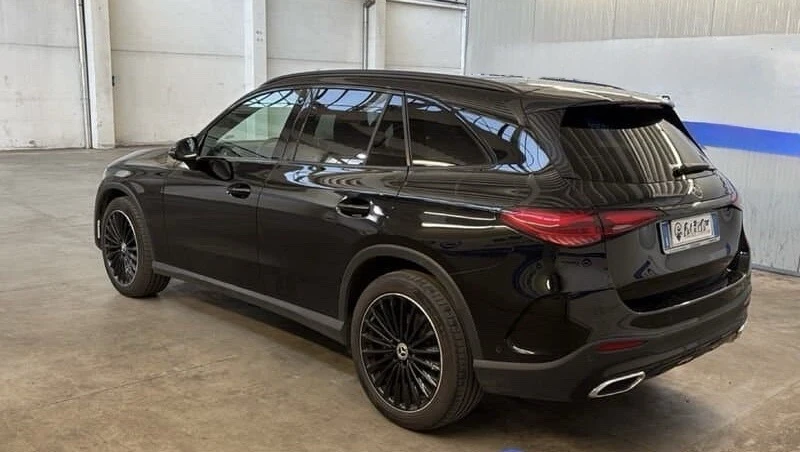 Mercedes-Benz GLC 220 AMG 4MATIC, снимка 7 - Автомобили и джипове - 55471083