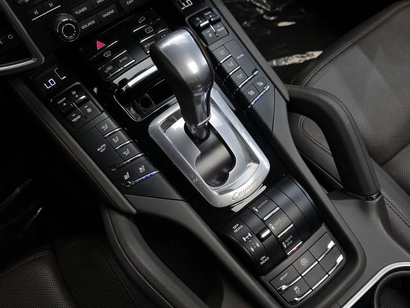 Porsche Cayenne 3.6 Platium Edition| 300к.с., снимка 9 - Автомобили и джипове - 55987380