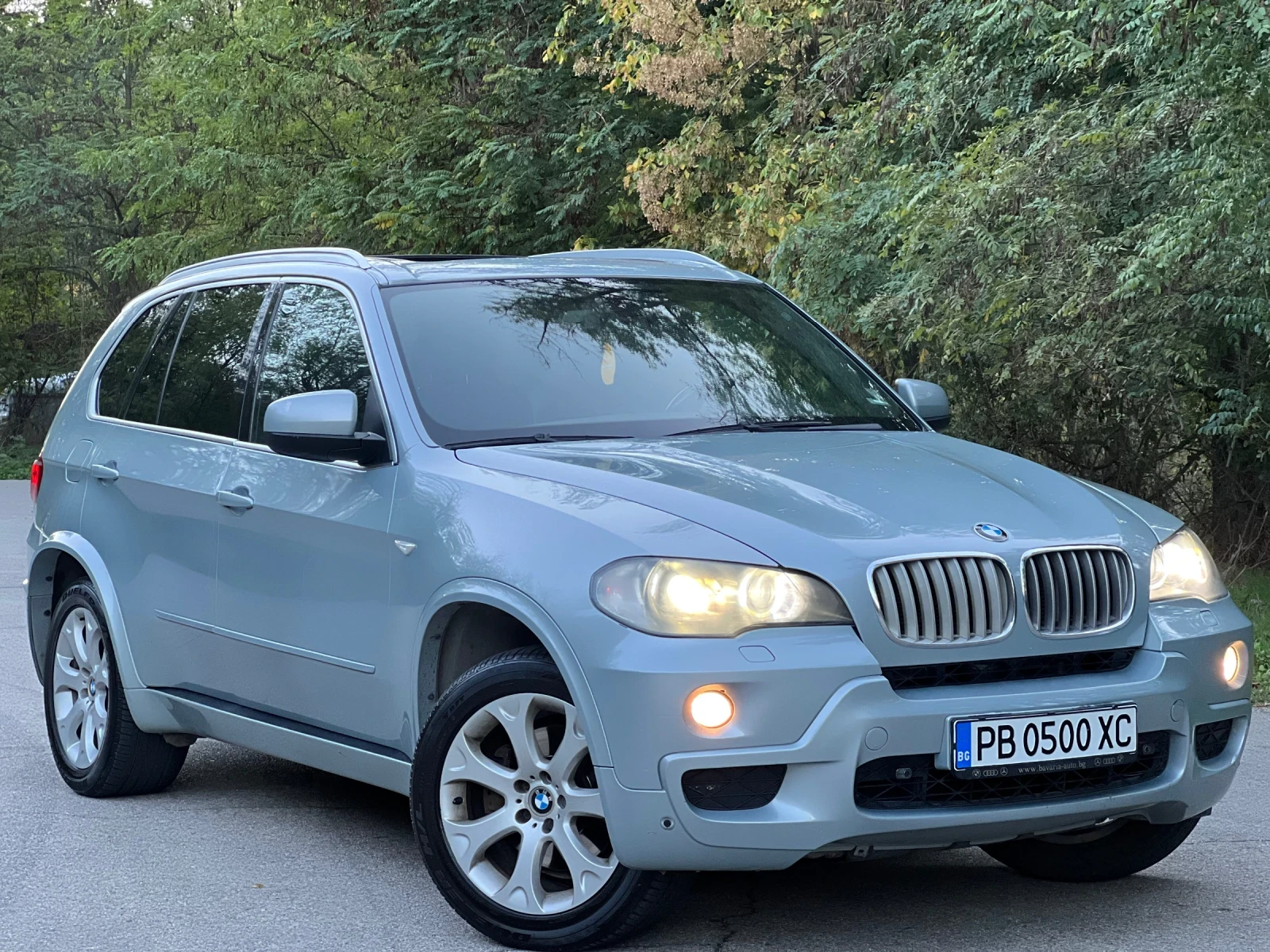 BMW X5 Harman kardon / Recaro / M sport / Panorama /286HP - изображение 2