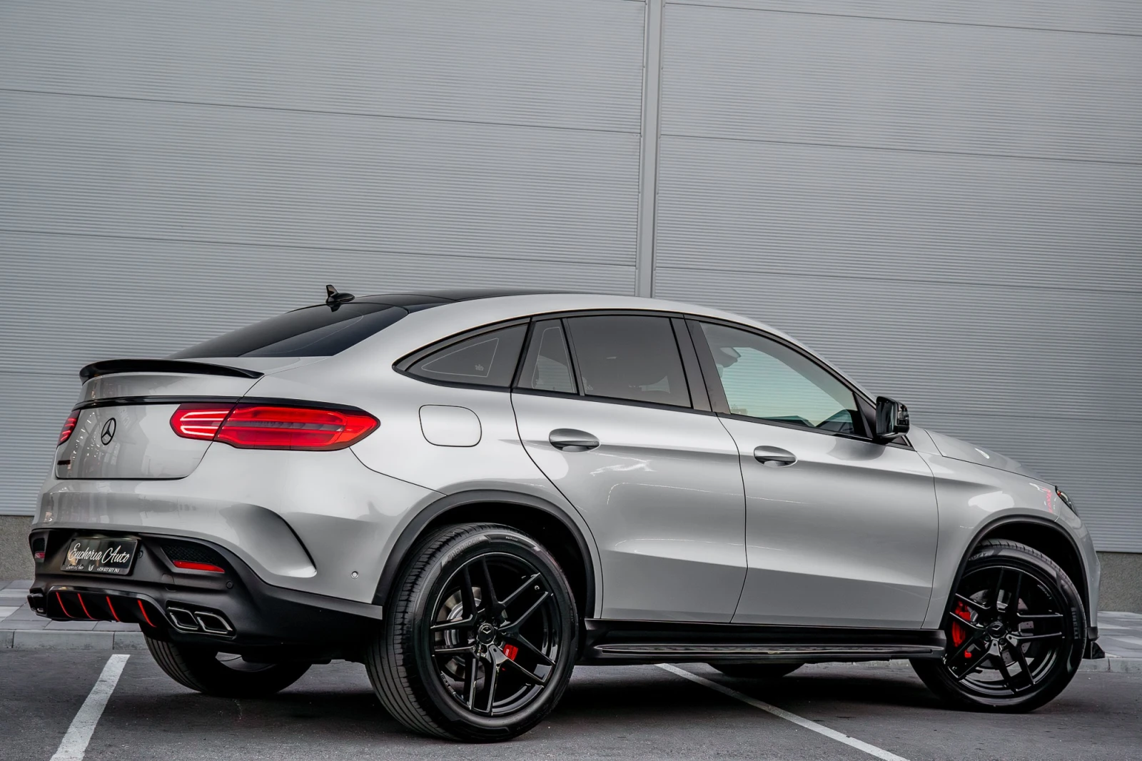 Mercedes-Benz GLE 350 d* 4MATIC* AMG EXCLUSIVE* NIGHT PACK* CARBON* 3XTV - изображение 5