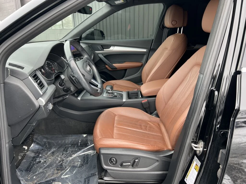 Audi Q5 45 TFSI QUATTRO KOMFORT - изображение 9