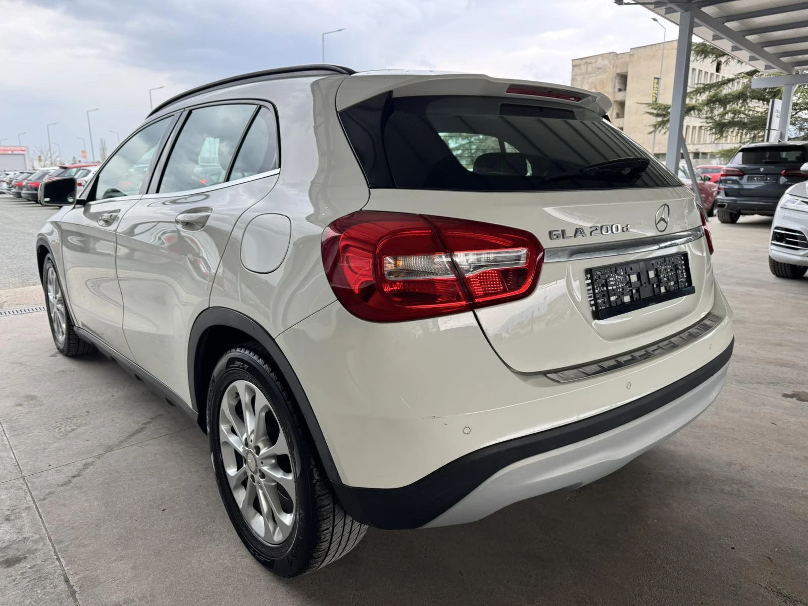 Mercedes-Benz GLA 200 d* 2.2* 136ps* ����* ����* ������ | Mobile.bg � ����������� 3