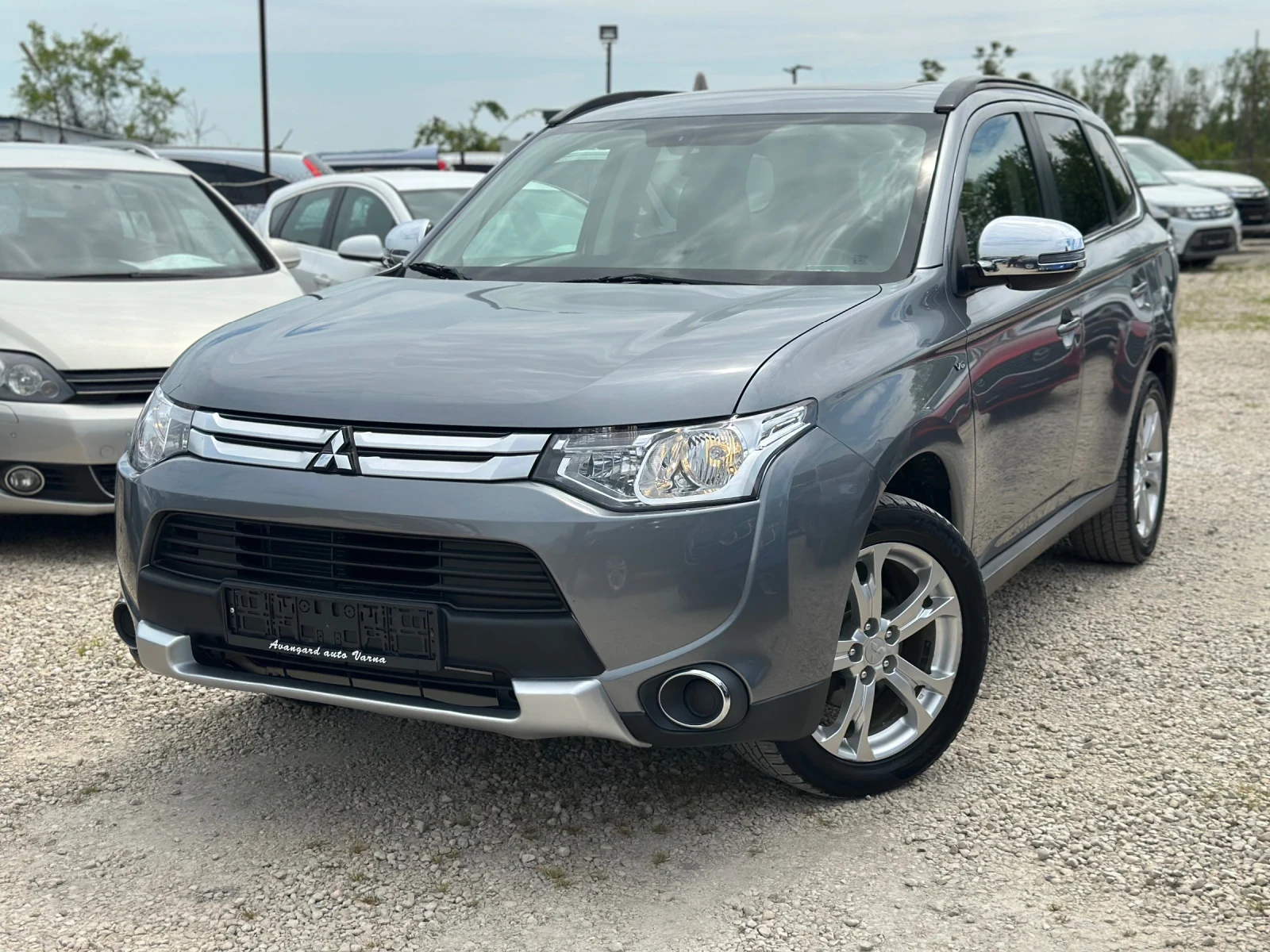 Mitsubishi Outlander 3.0V6 S-AWD 6АТ(автоматична кутия)