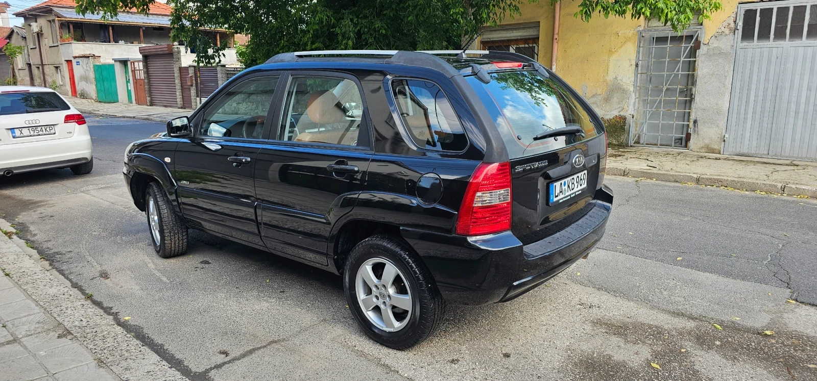 Kia Sportage, снимка 4 - Автомобили и джипове - 54753529