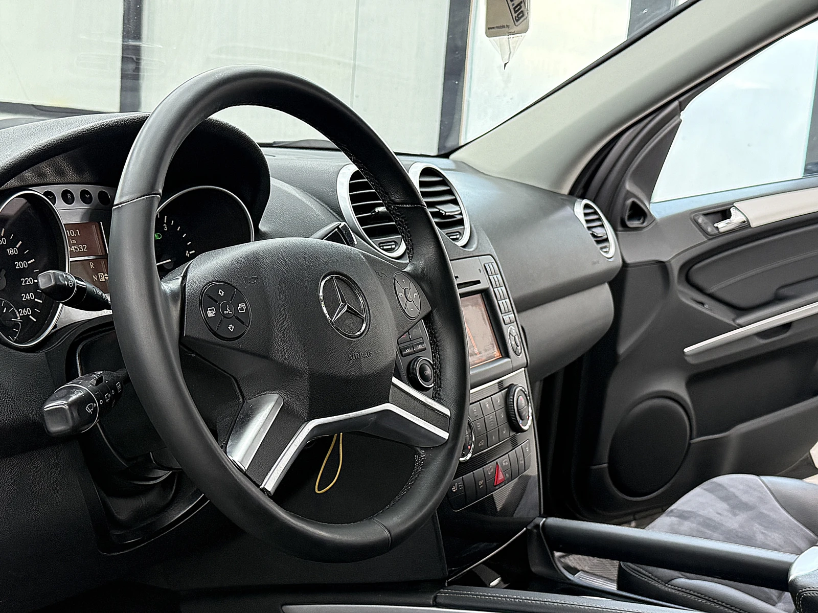 Mercedes-Benz ML 350 Facelift/PODGREV/7G-tronic/СОБСТВЕН ЛИЗИНГ, снимка 13 - Автомобили и джипове - 55259735