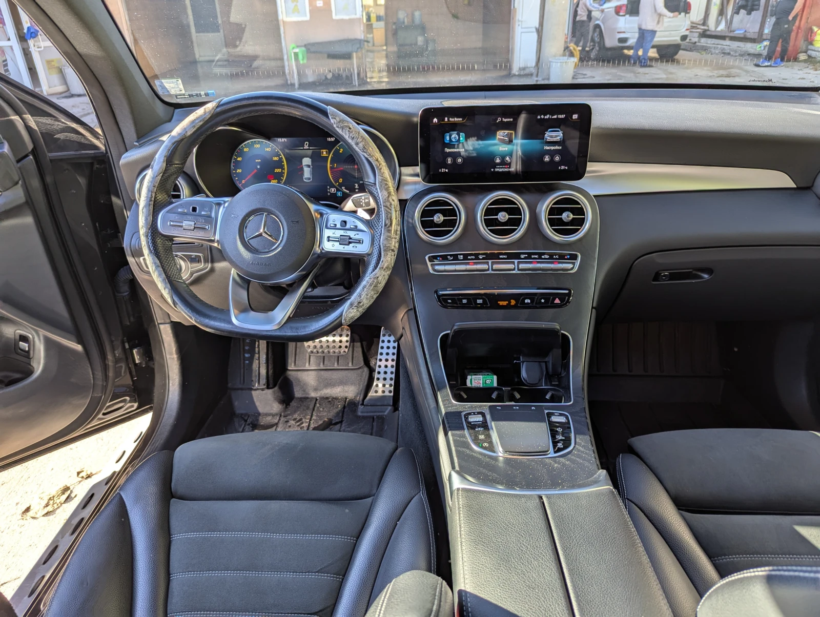 Mercedes-Benz GLC 220 купе, снимка 8 - Автомобили и джипове - 55988362