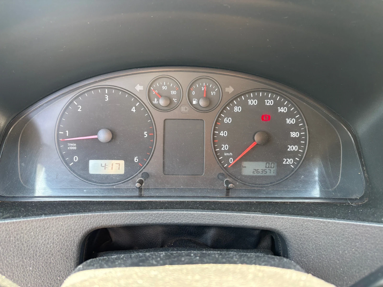 VW Transporter, снимка 3 - Бусове и автобуси - 55617351