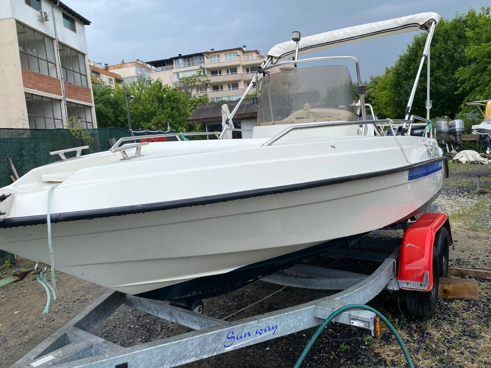Лодка Ryds 510 GT, снимка 8 - Воден транспорт - 54939465