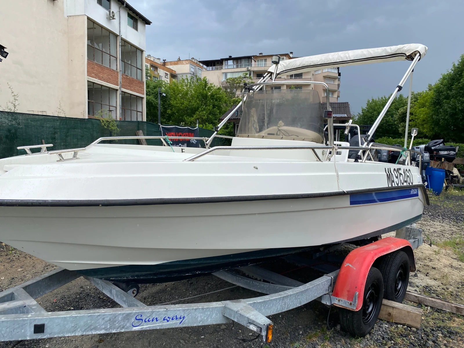 Лодка Ryds 510 GT, снимка 12 - Воден транспорт - 54939465