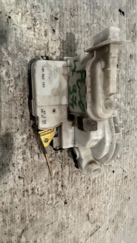 Брава за врата на VW Polo 1997 - 1HM862153