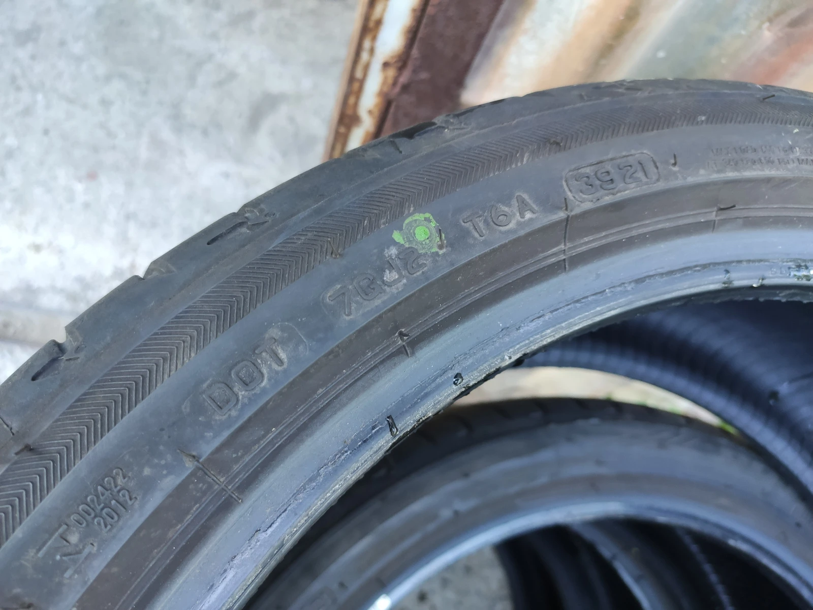 Гуми Летни 225/40R19, снимка 11 - Гуми и джанти - 55478713