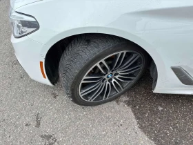 BMW 530 530i xDrive  CARFAX, снимка 7