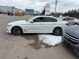 BMW 530 530i xDrive  CARFAX, снимка 2