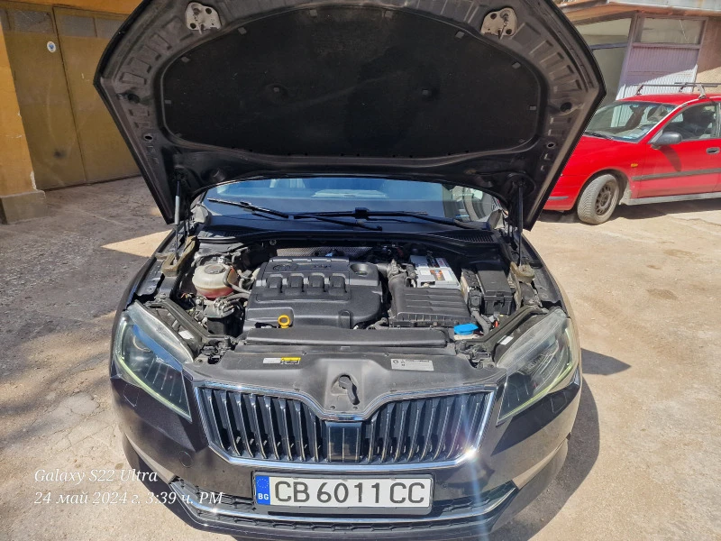 Skoda Superb, снимка 9 - Автомобили и джипове - 46992948