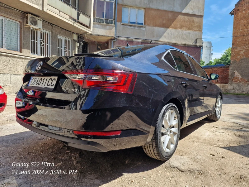 Skoda Superb, снимка 5 - Автомобили и джипове - 46992948