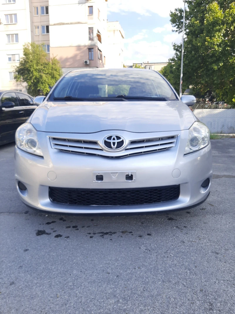 Toyota Auris 1.4 D4D/90к.с. Face, снимка 11 - Автомобили и джипове - 46793976