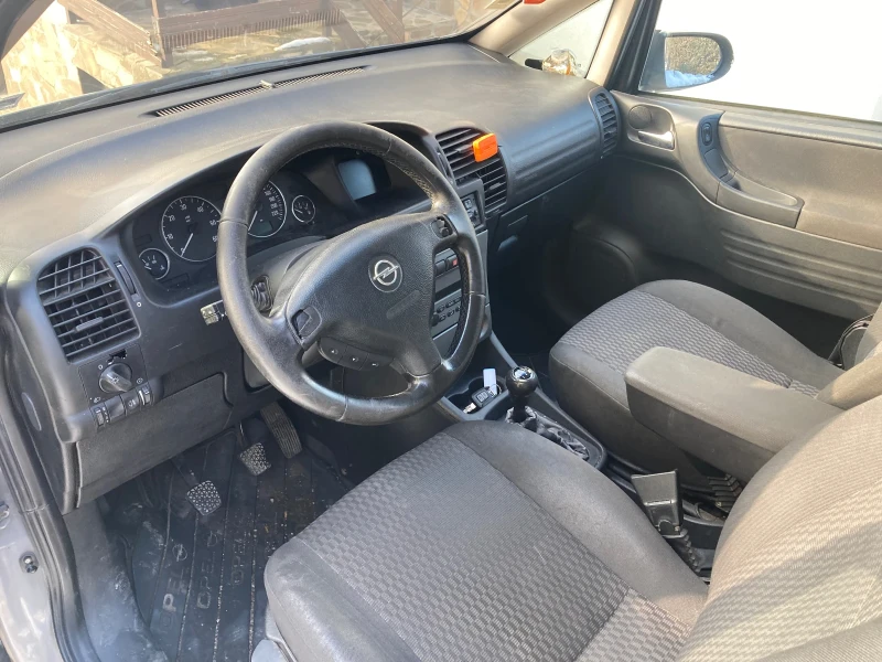 Opel Zafira, снимка 4 - Автомобили и джипове - 48717096