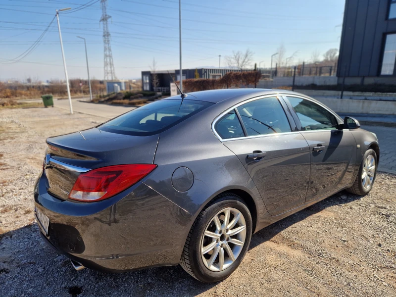 Opel Insignia 1.6 TURBO, снимка 4 - Автомобили и джипове - 49030290