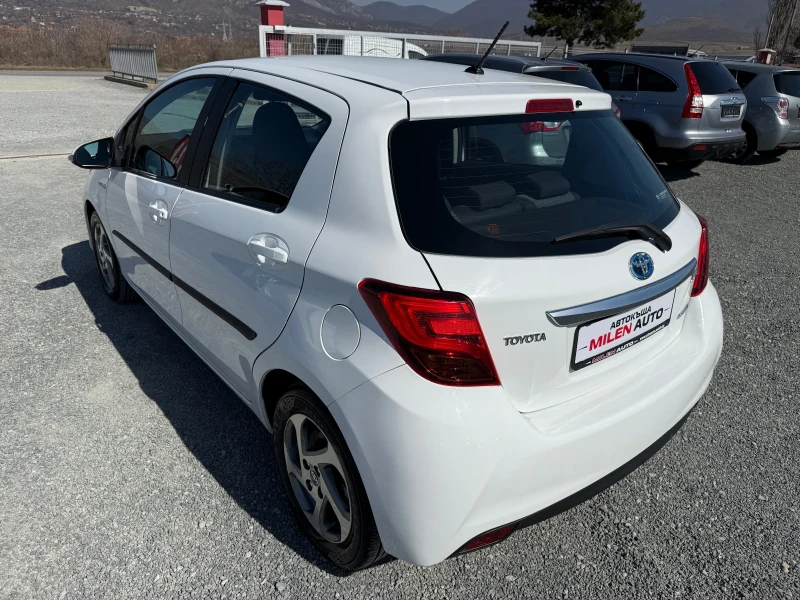 Toyota Yaris (KATO НОВА)^(ХИБРИД), снимка 8 - Автомобили и джипове - 49390585