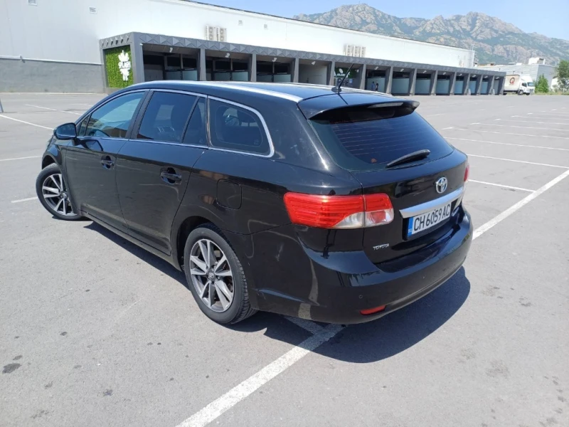 Toyota Avensis, снимка 3 - Автомобили и джипове - 49484139