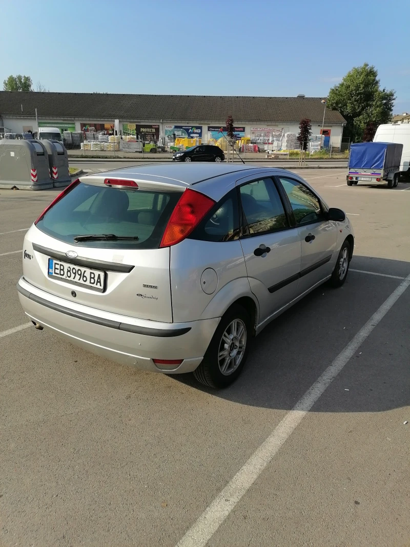 Ford Focus 1.8 TDDI, снимка 4 - Автомобили и джипове - 49881957