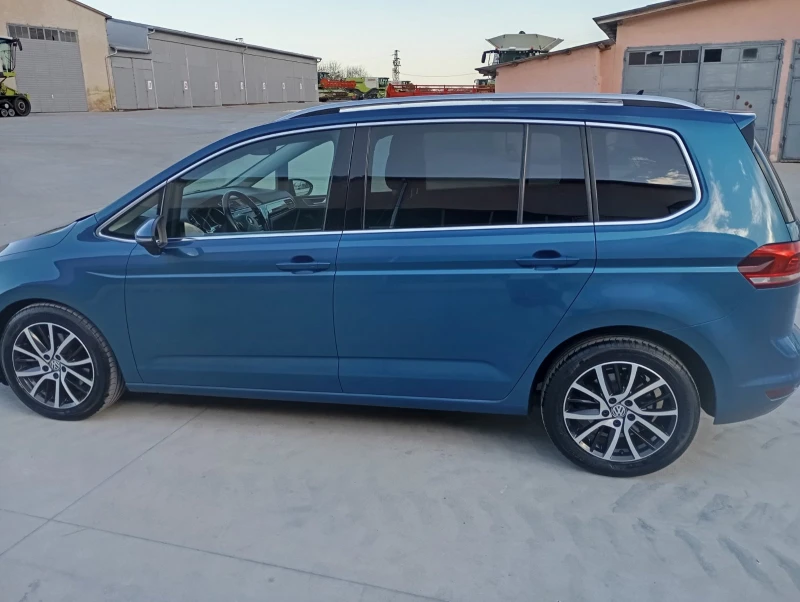 VW Touran, снимка 3 - Автомобили и джипове - 50011755