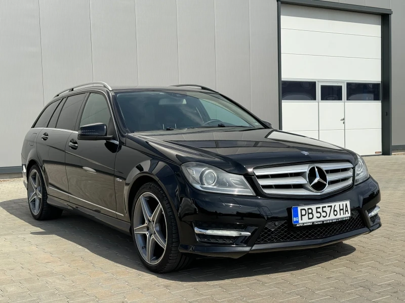 Mercedes-Benz C 220 AMG LINE* BI-XENON* АВТОМАТ* ОБСЛУЖЕН!, снимка 3 - Автомобили и джипове - 52474591