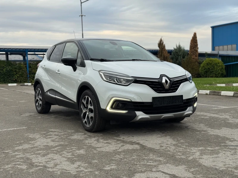 Renault Captur, снимка 3 - Автомобили и джипове - 51879468