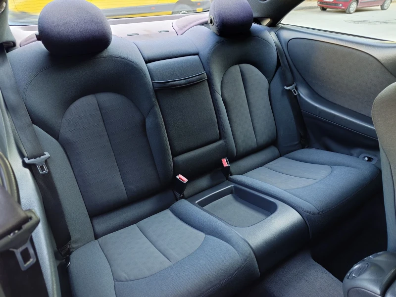 Mercedes-Benz CLK Clk 200 kompressor, снимка 9 - Автомобили и джипове - 52517724