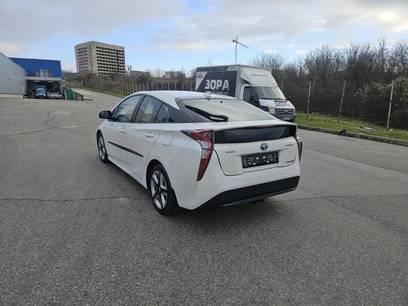 Toyota Prius 1.8hybrid---fulll, снимка 6 - Автомобили и джипове - 52653733