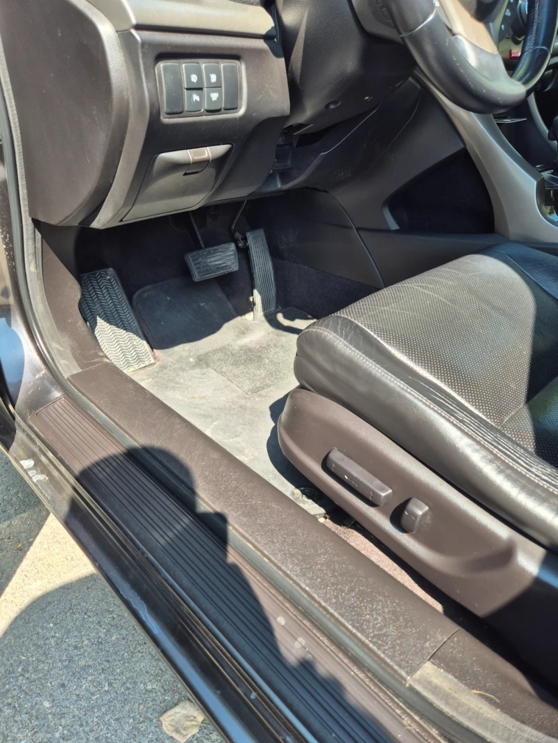 Honda Accord 2.4 Aut. Executive, снимка 12 - Автомобили и джипове - 52665628