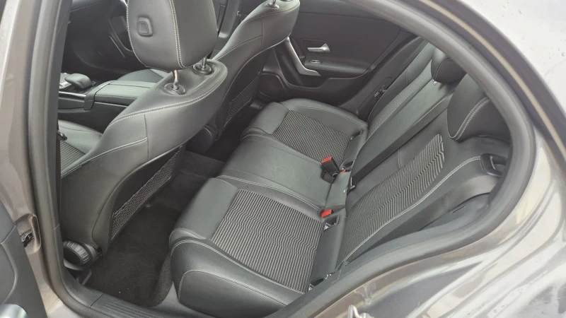 Mercedes-Benz A 180 A 180 EDITION SPORT НАВИ ДИГИТАЛ КАМЕРА ЛИЗИНГ , снимка 7 - Автомобили и джипове - 52998118