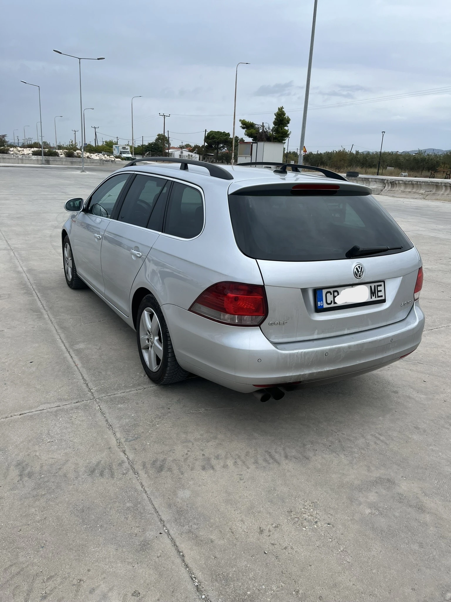 VW Golf Variant 2.0 TDI - изображение 5