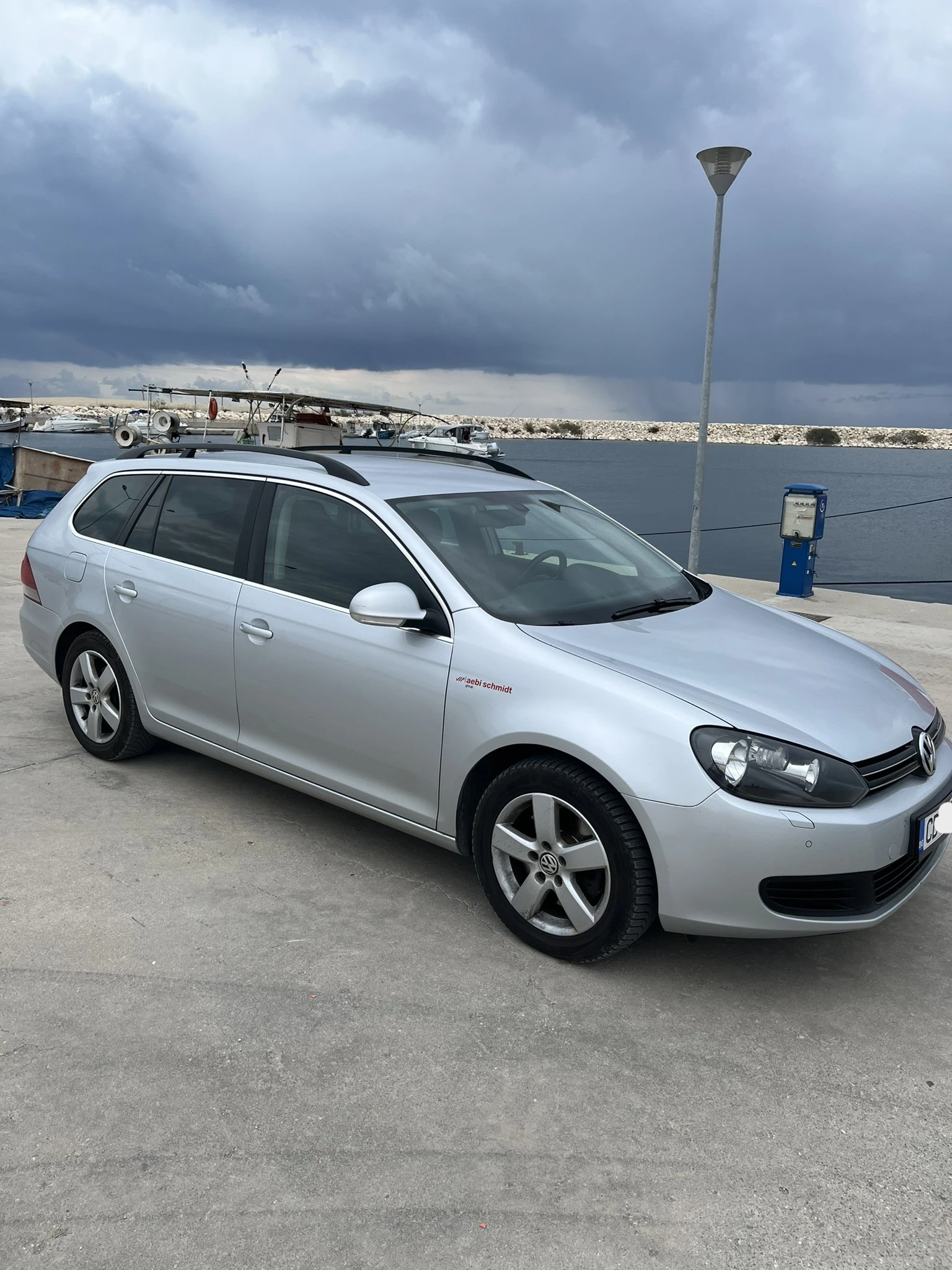 VW Golf Variant 2.0 TDI - изображение 2