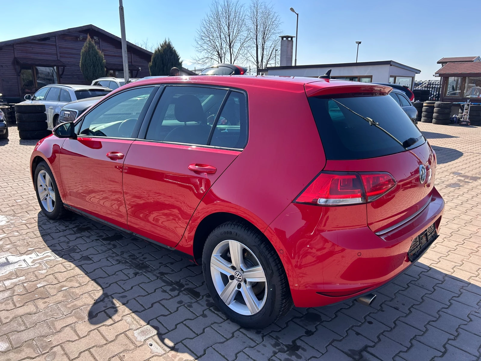 VW Golf 1.6TDI NAVI/KOJA EURO 5 - изображение 8