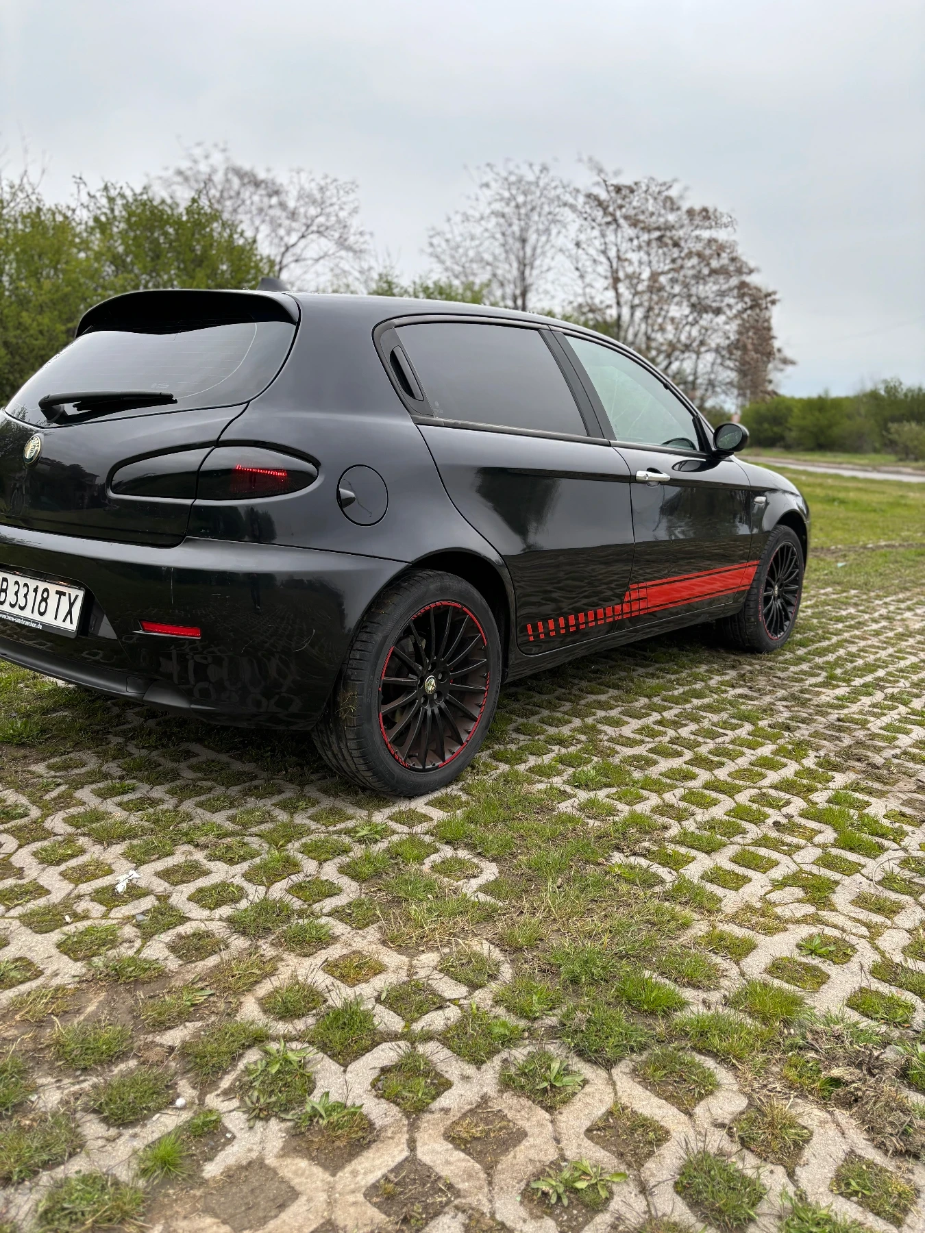 Alfa Romeo 147 1.6 TS - изображение 5