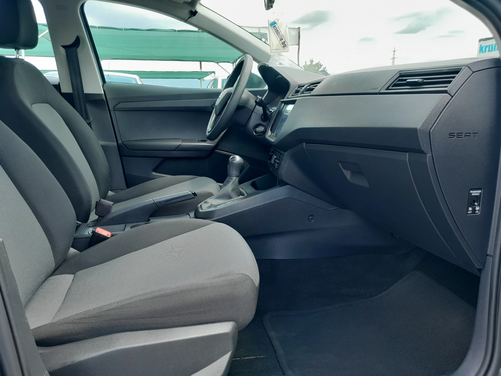 Seat Ibiza 1.0i - изображение 10