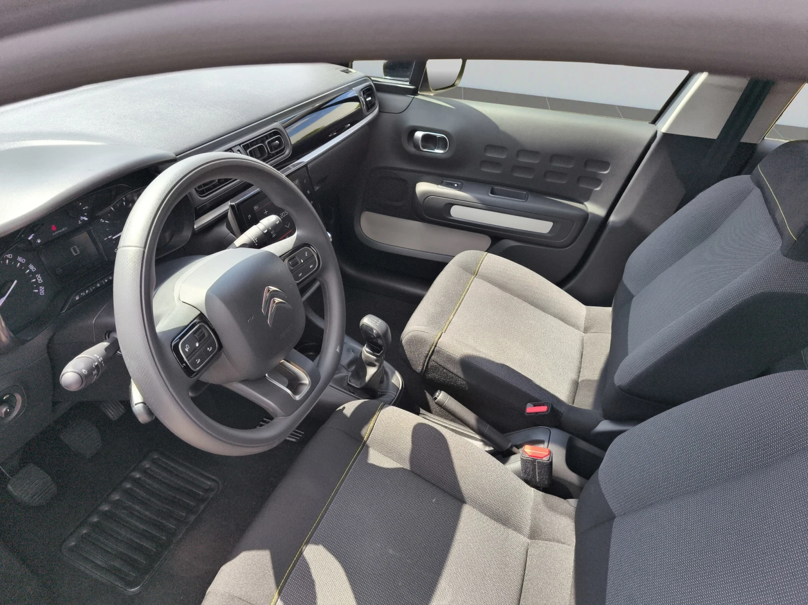 Citroen C3 1.2 PureTech 82 Е6 BVM5/2204R12 - изображение 10