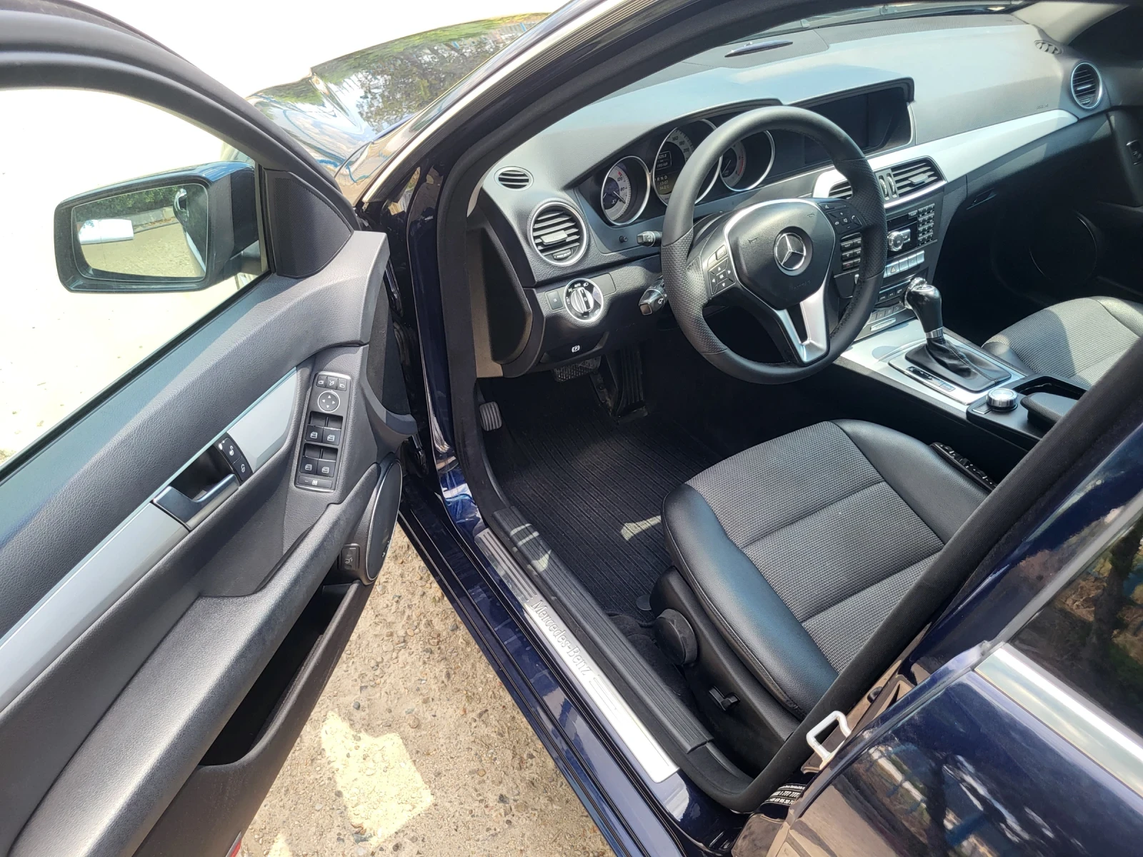 Mercedes-Benz C 220 CDI T-Model Автоматик Keyless Лизинг - изображение 9