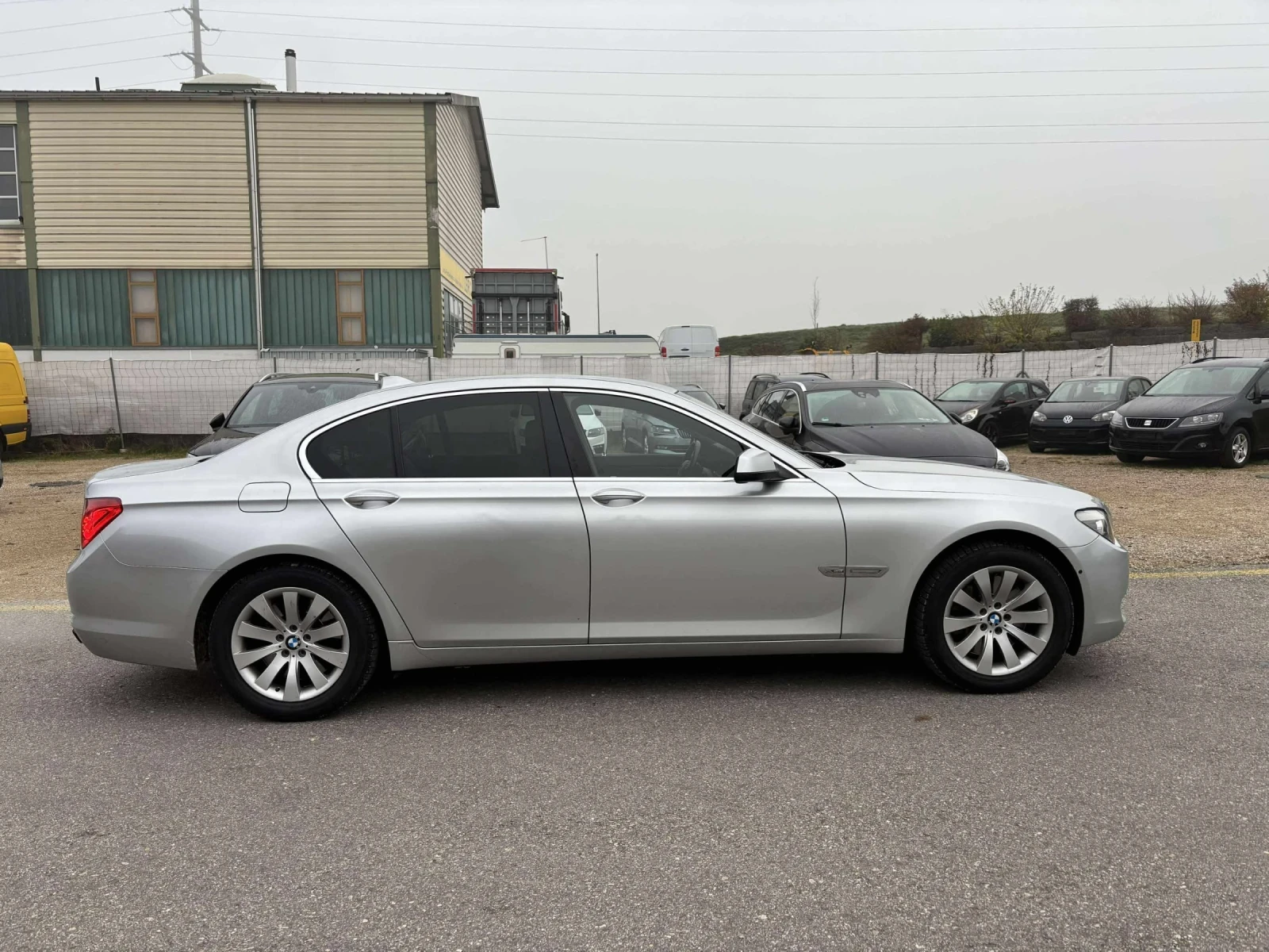 BMW 750 160km /  / Luxury Line / Xdrive | Mobile.bg   3