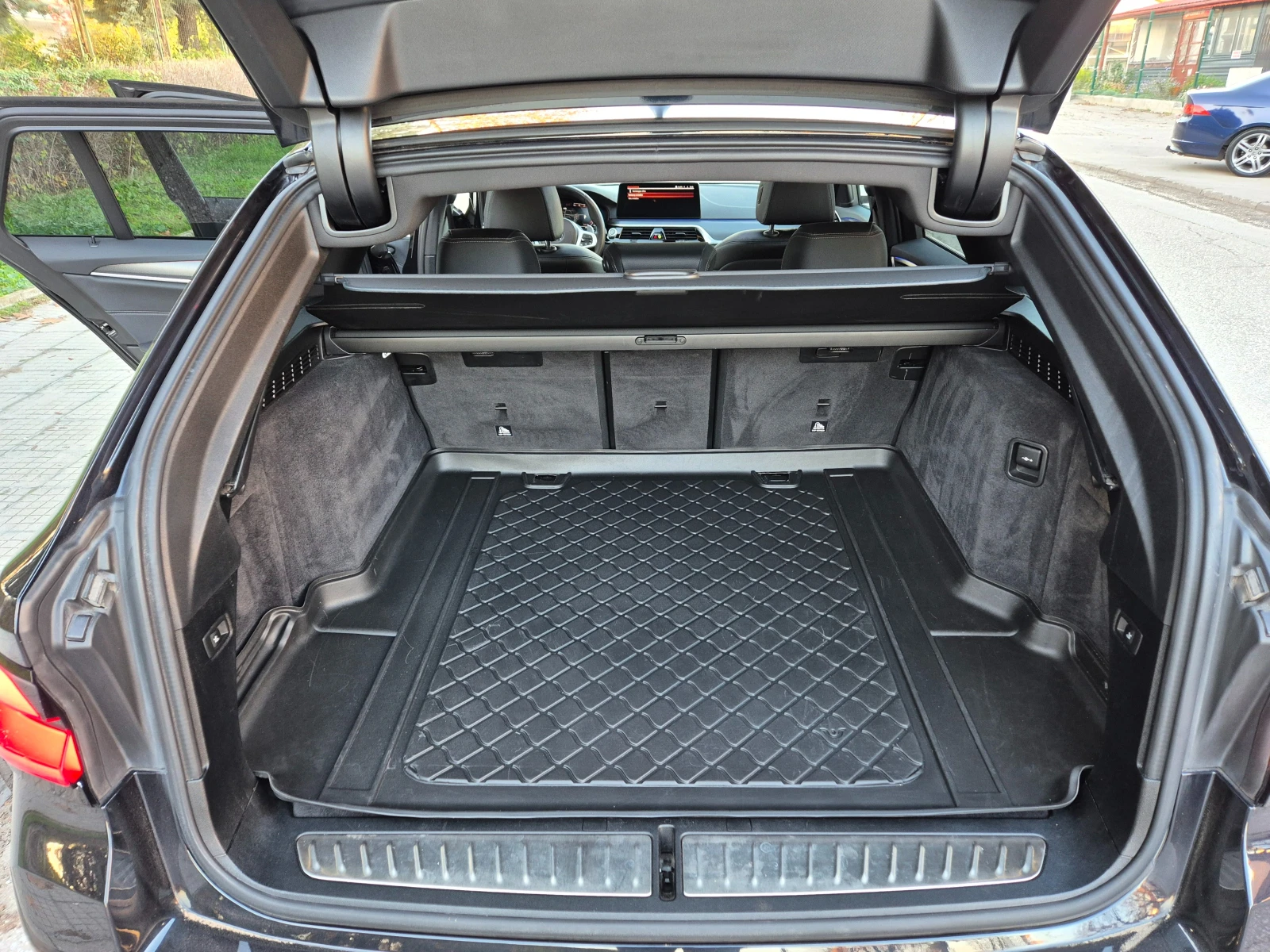 BMW 530 * M-PACK* FACE* PANO* DISTRONIC* MILD HIBRID* FULL | Mobile.bg   17