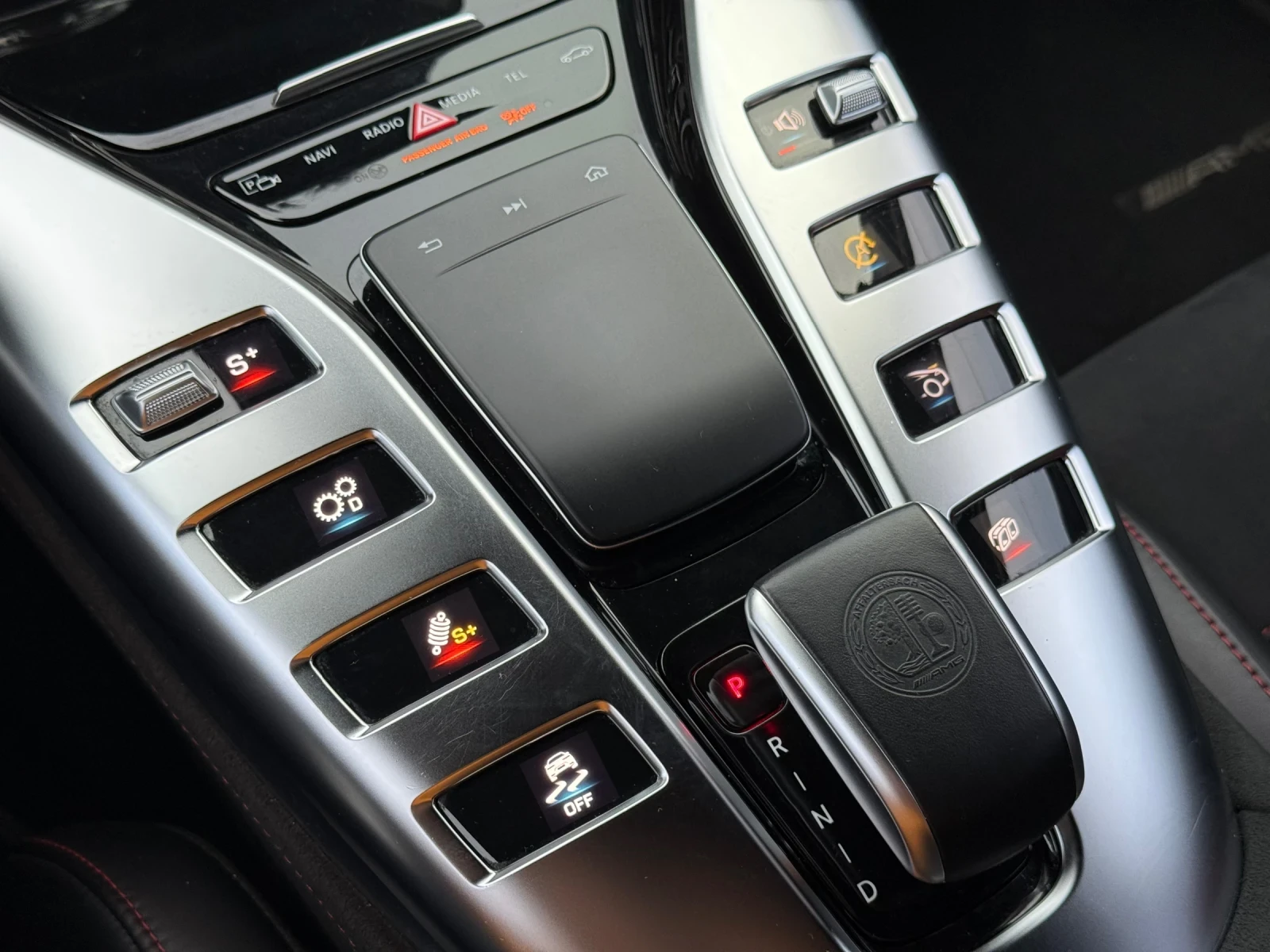 Mercedes-Benz AMG GT 53* 4Matic+ * 2020г* 130.000KM* Топ Състояние* AUS - изображение 10