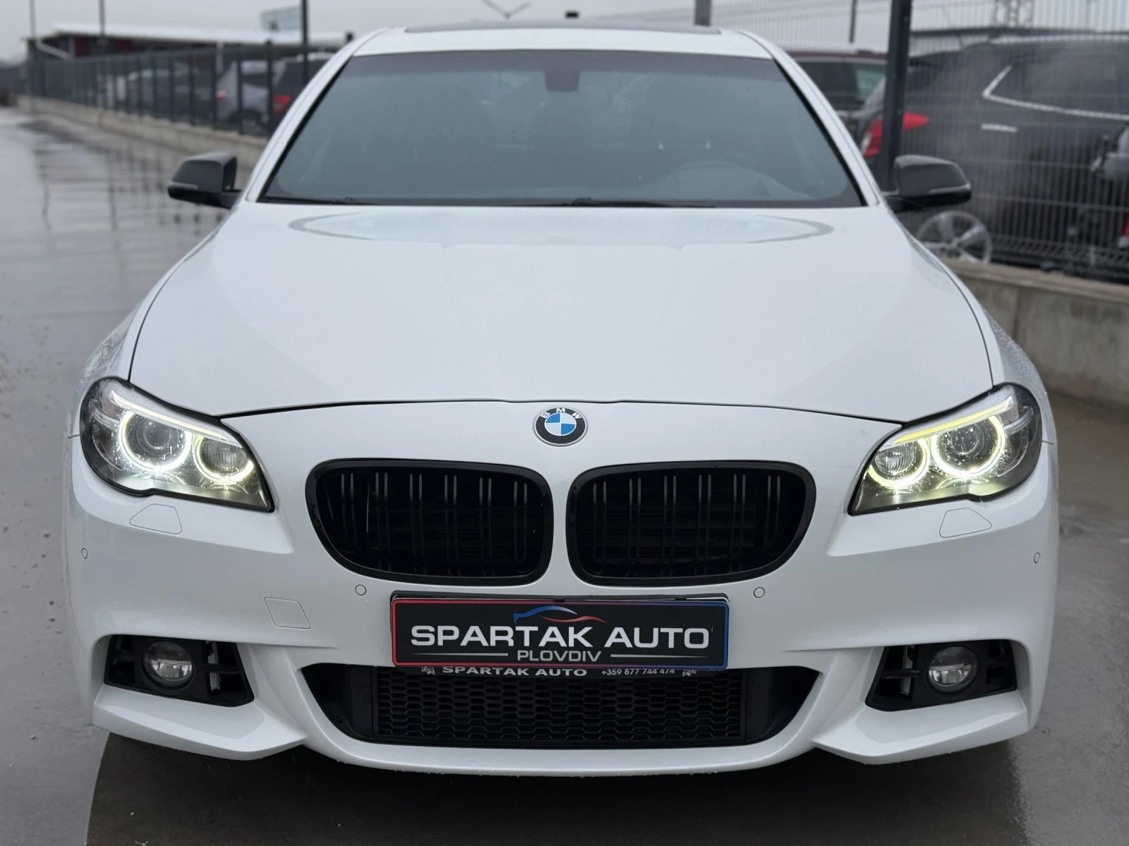 BMW 550 i* 2016г* FACE* M Pack* 177.000KM* ТОП Състояние*  - изображение 2