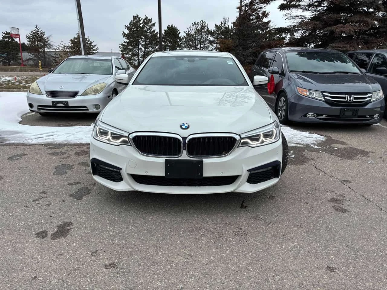 BMW 530 530i xDrive  CARFAX, снимка 6 - Автомобили и джипове - 54214956
