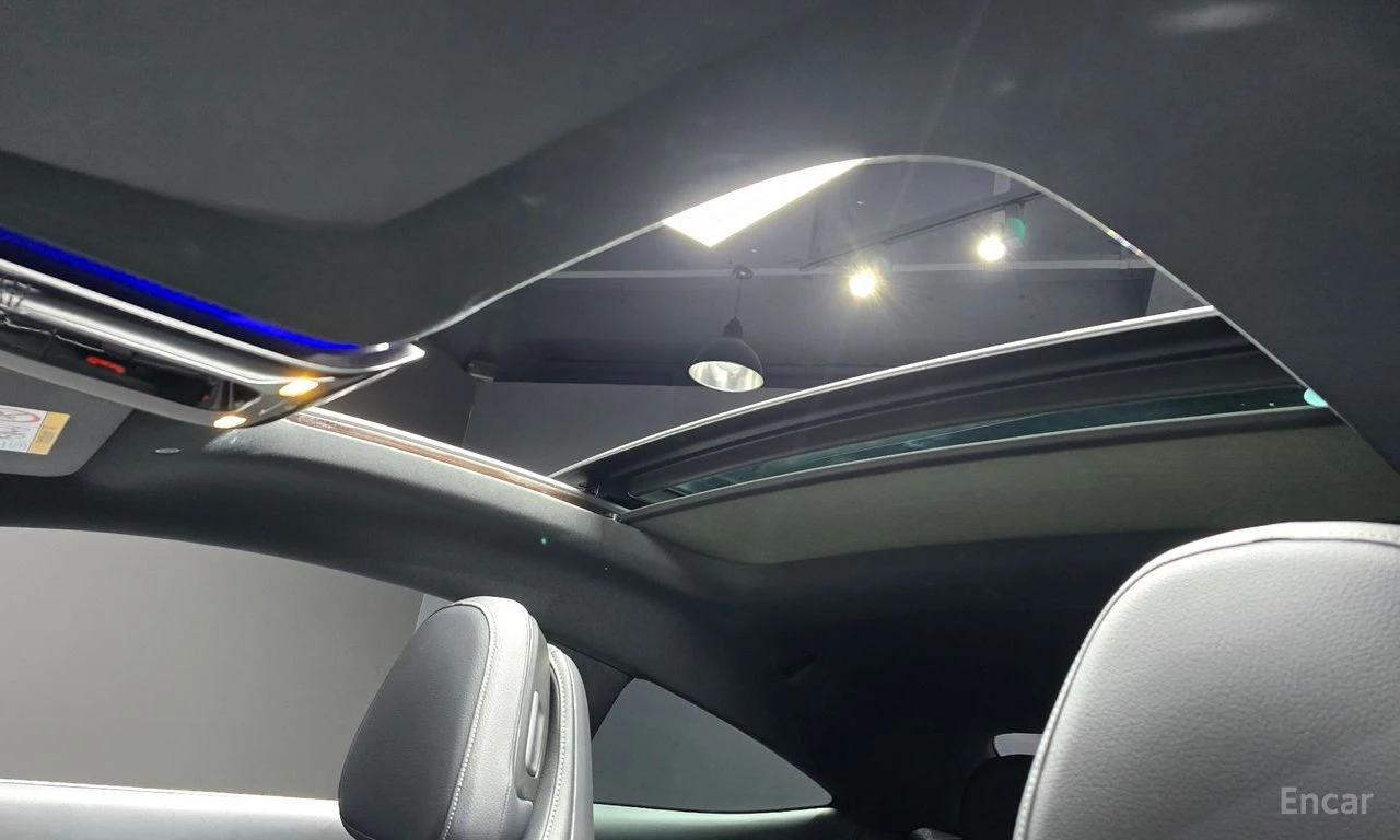 Mercedes-Benz CLE 200 * КОЖА* ПОДГРЕВ* ОБДУХВАНЕ* ШИБИДАХ* 360* , снимка 15 - Автомобили и джипове - 54488717