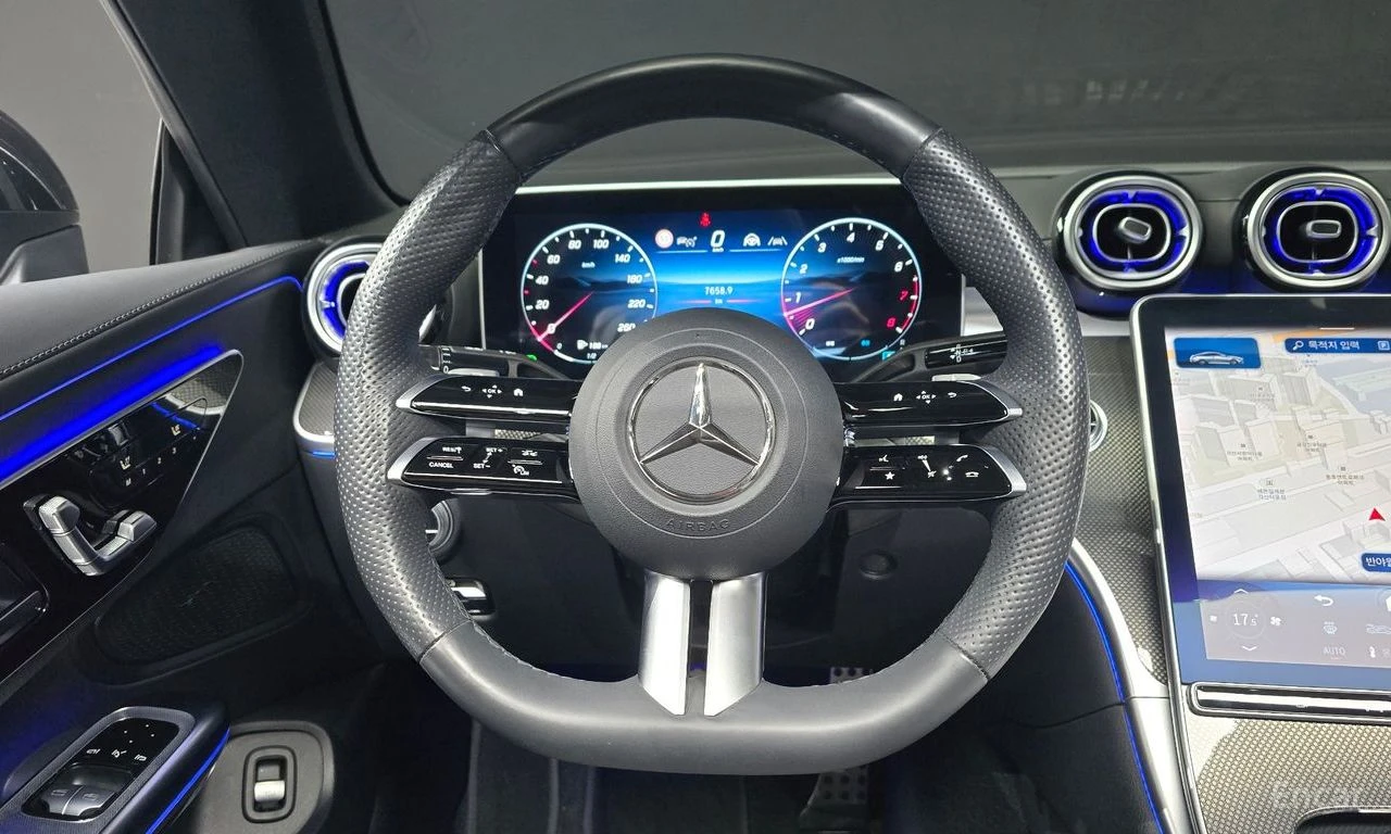 Mercedes-Benz CLE 200 * КОЖА* ПОДГРЕВ* ОБДУХВАНЕ* ШИБИДАХ* 360* , снимка 12 - Автомобили и джипове - 54488717