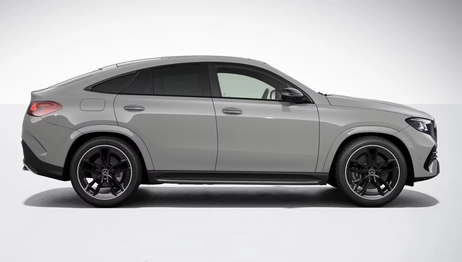Mercedes-Benz GLE 450 AMG Night Manufaktur, снимка 3 - Автомобили и джипове - 54847127