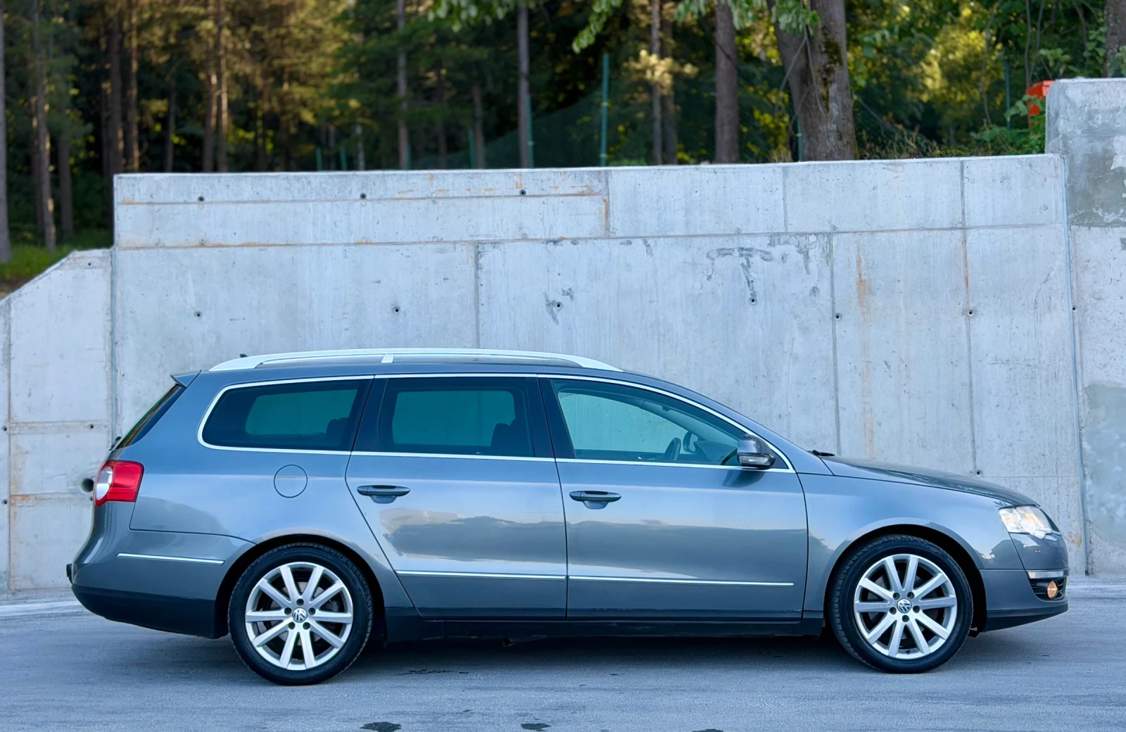 VW Passat 2.0TDi~140hp~8 КЛАПАНА~HIGH-LINE, снимка 4 - Автомобили и джипове - 55245674