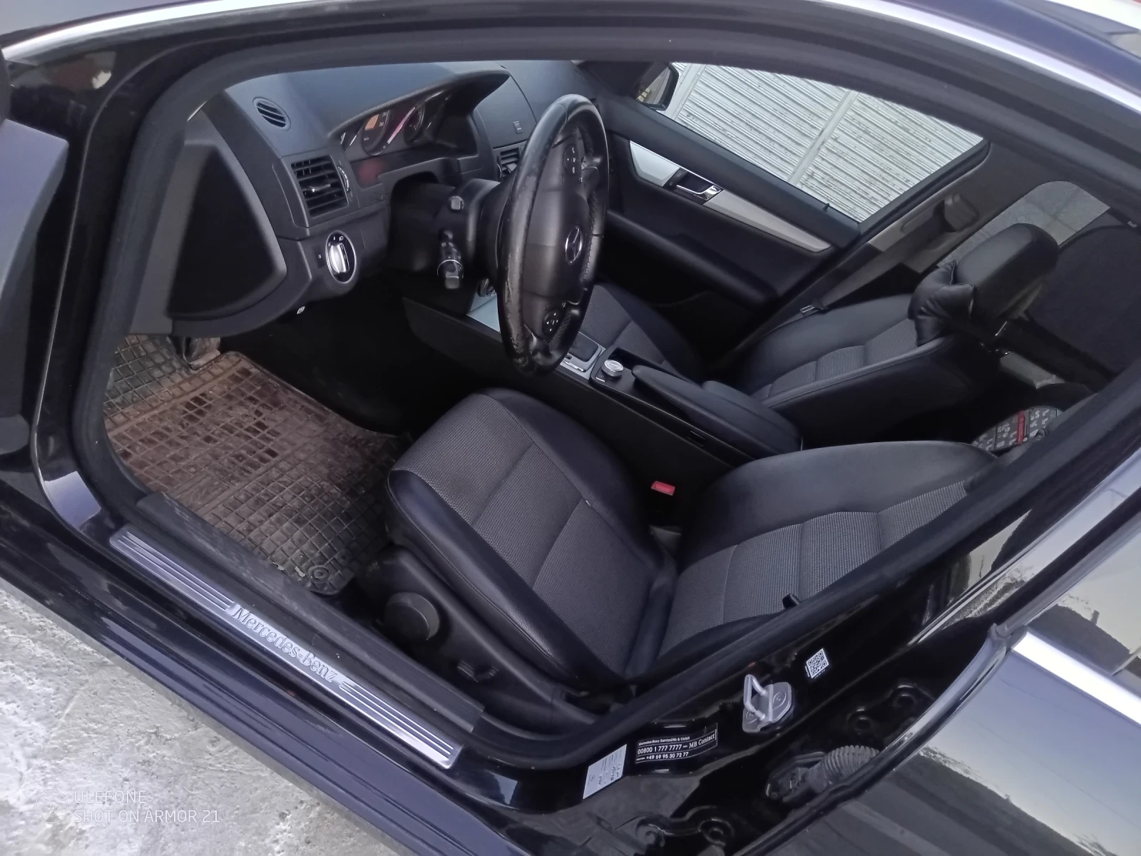Mercedes-Benz C 350 4 matic, снимка 8 - Автомобили и джипове - 55417592